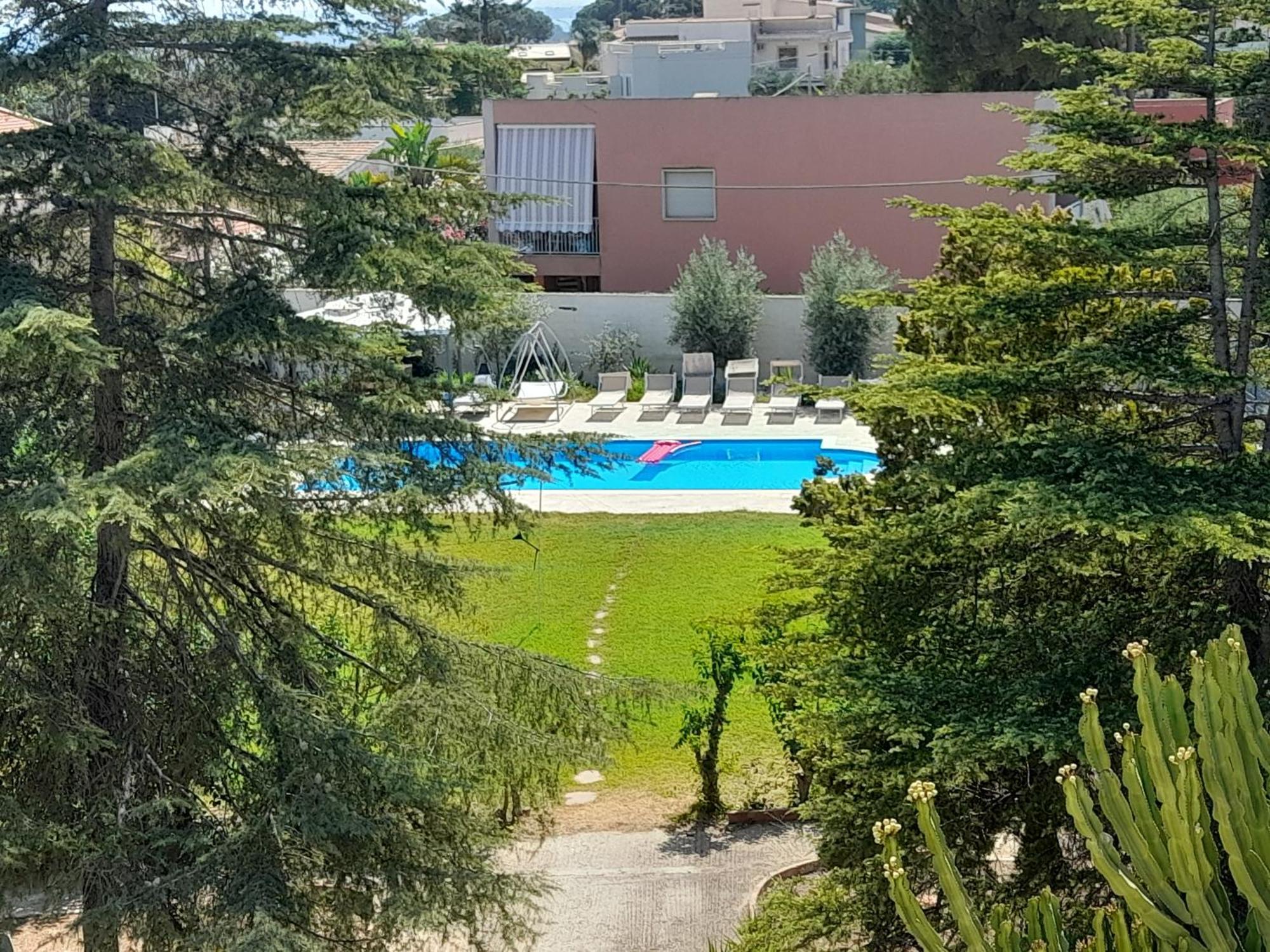 La Perla Blu Di Fontane Bianche Villa Exterior foto